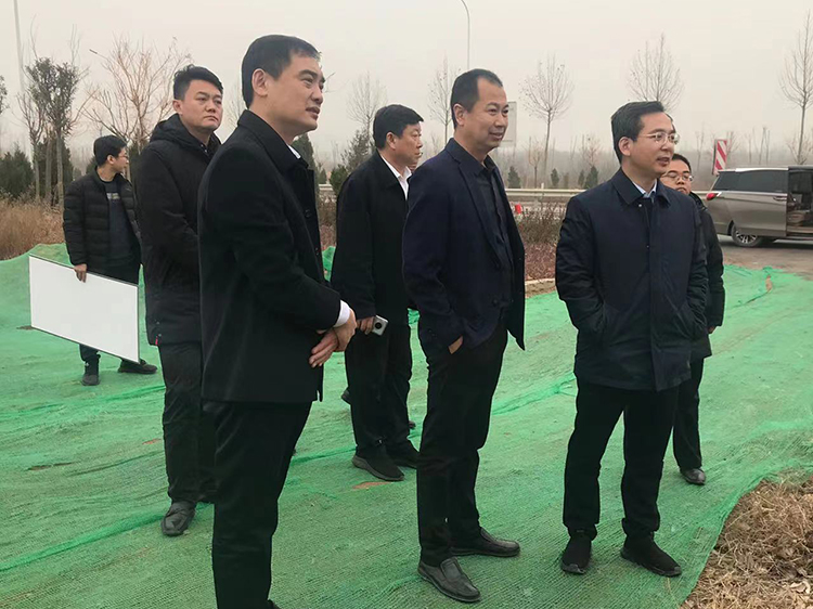 经开区党工委书记袁良，视察金年会新建厂